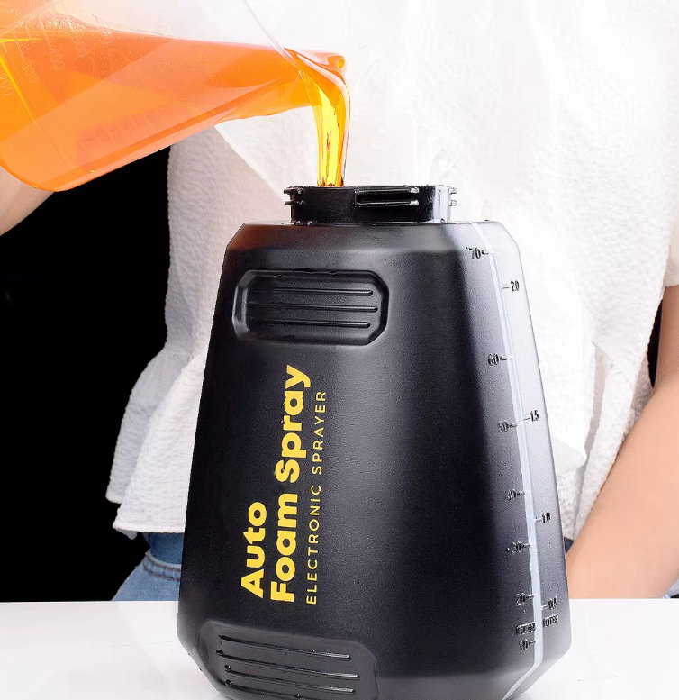 On-the-Go™ Foamboss Electric Foam Sprayer